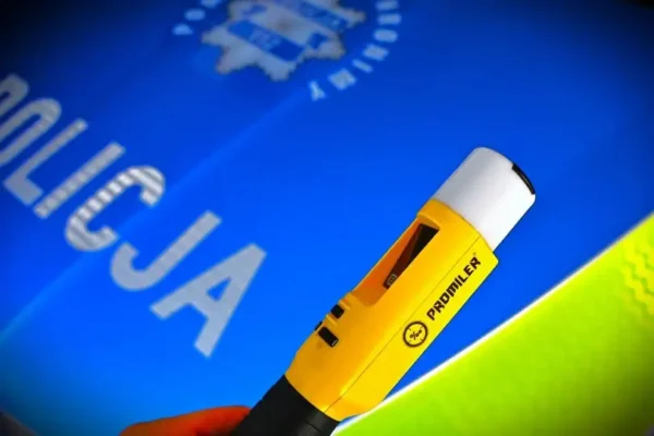 Dwóch pijanych kierowców zatrzymanych w weekend na terenie Moniek