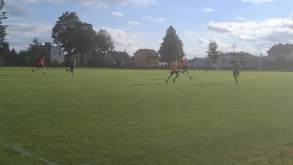 Biebrza Goniądz pewnie pokonuje AP Leśna Białystok w sparingu