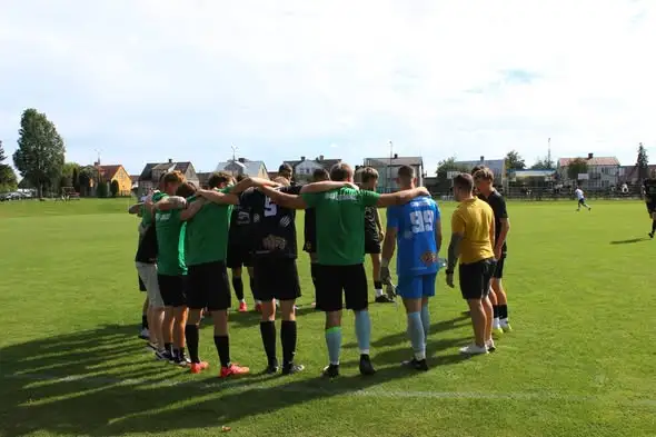 Biebrza Goniądz przegrywa z GKS Stawiski 1:3 w inauguracyjnym meczu