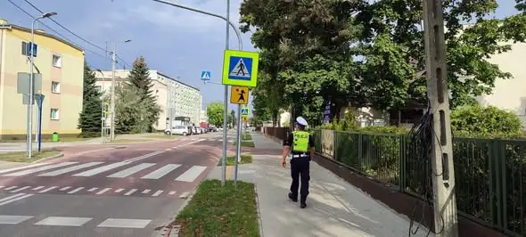 Policja w Mońkach przygotowuje się do nowego roku szkolnego – kontrole i apel o ostrożność