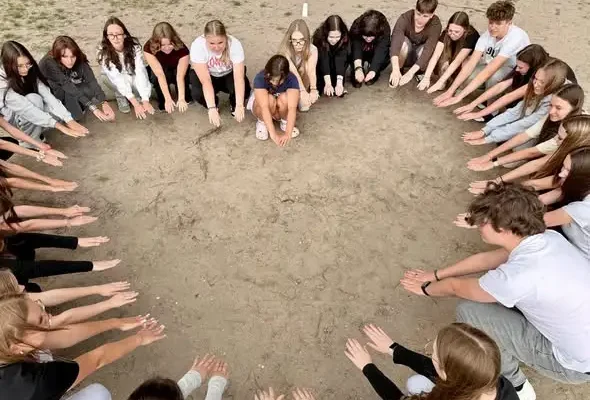 Pierwszaki z ZSOiZ w Mońkach oficjalnie przyjęte do szkolnej społeczności