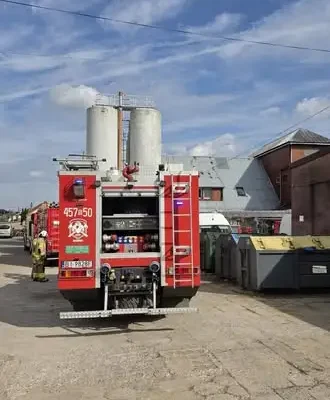 Pożar na ul. Białostockiej w Mońkach – interwencja strażaków