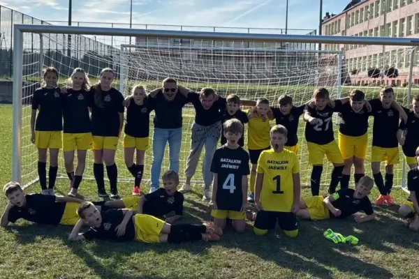 Młodzik D2 w gazie! Wysokie zwycięstwo 4:1 nad KS Śniadowo