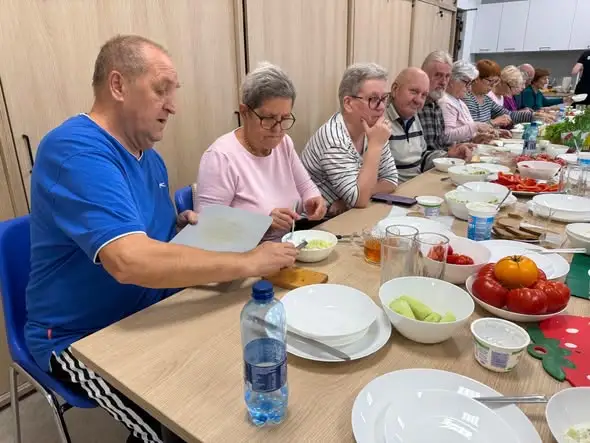 Seniorzy z Gminy Jasionówka uczyli się zdrowego odżywiania
