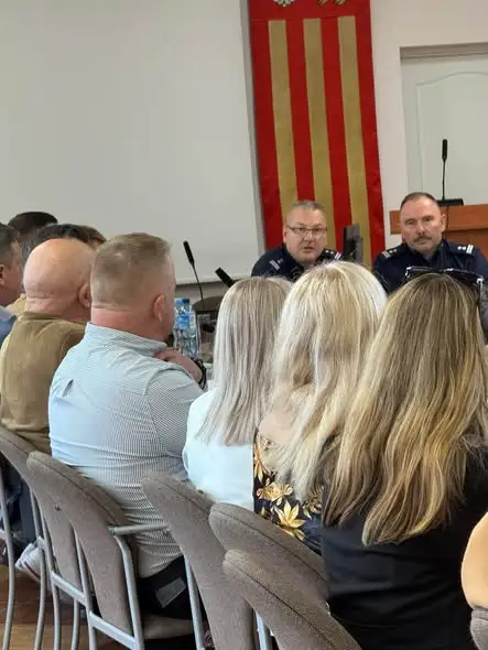 Policja w Mońkach inicjuje cykl spotkań o bezpieczeństwie w szkołach