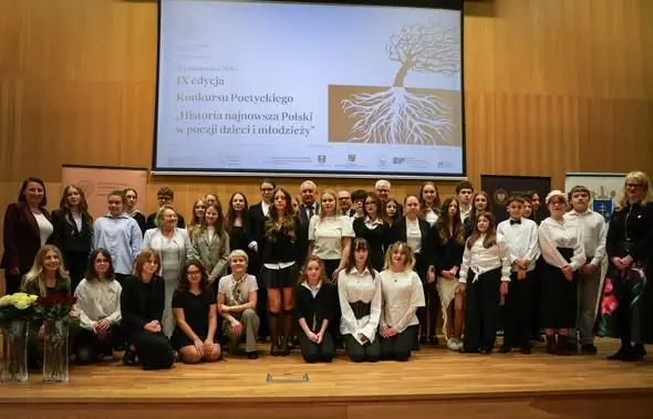 Młodzi poeci nagrodzeni w IX Konkursie IPN „Historia najnowsza Polski w poezji”