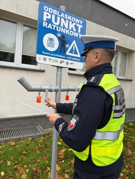 Odblaskowy Punkt w Mońkach – bezpłatne odblaski dla mieszkańców
