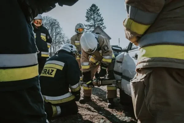 VI Powiatowe Manewry Medyczne w Gminie Jasionówka – strażacy ćwiczyli ratowanie życia